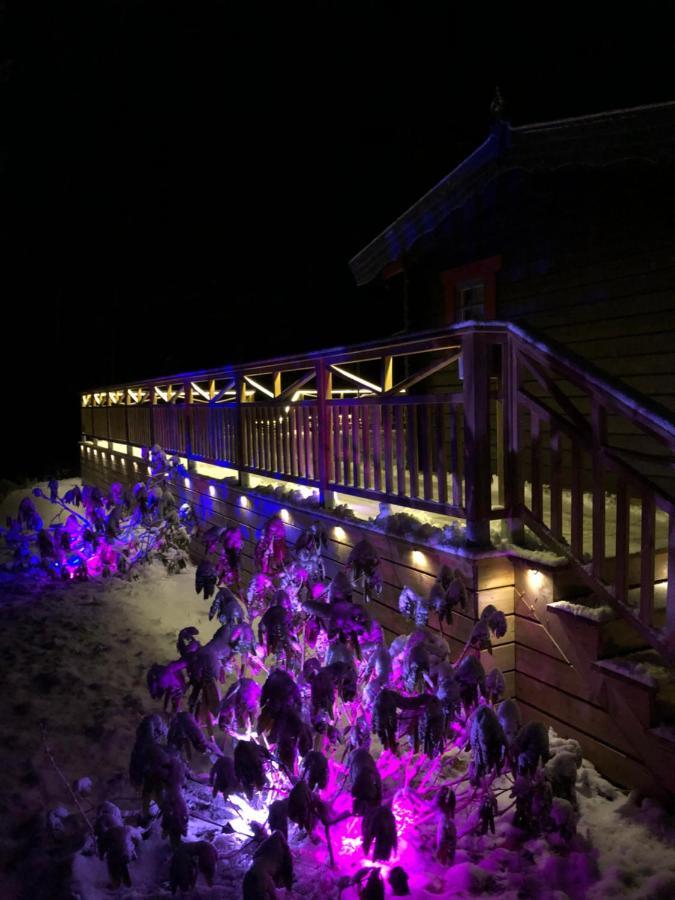 Timber Cottages With Jacuzzi And Sauna Near Lake Vaenern Karlstad Extérieur photo